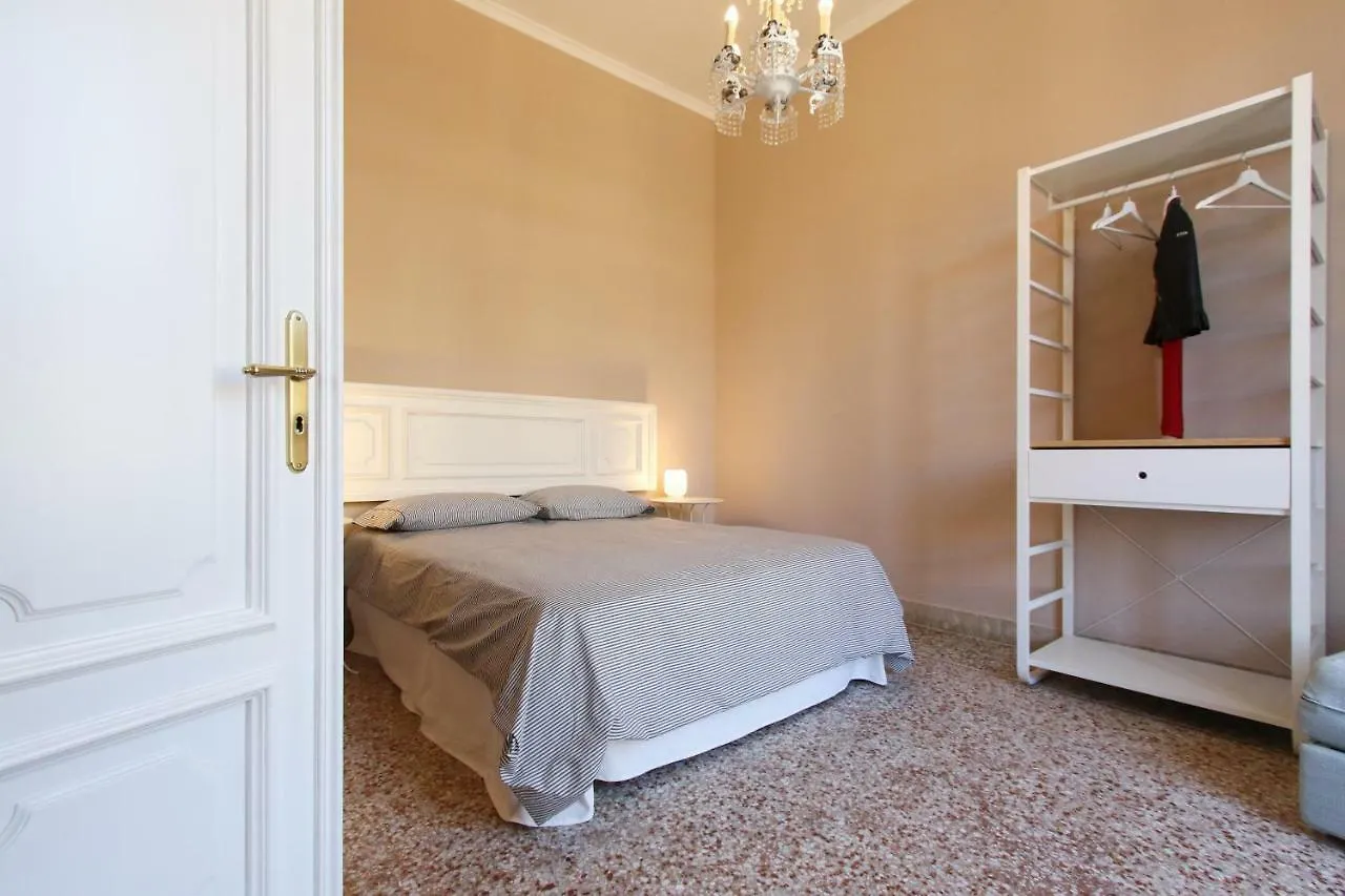 Apartment Le Case D'Un Tempo Palermo Italy
